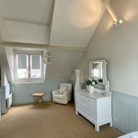 Holiday home Happy Nest Charmante Maison De Pecheur De 6 Personnes Avec Terrasse